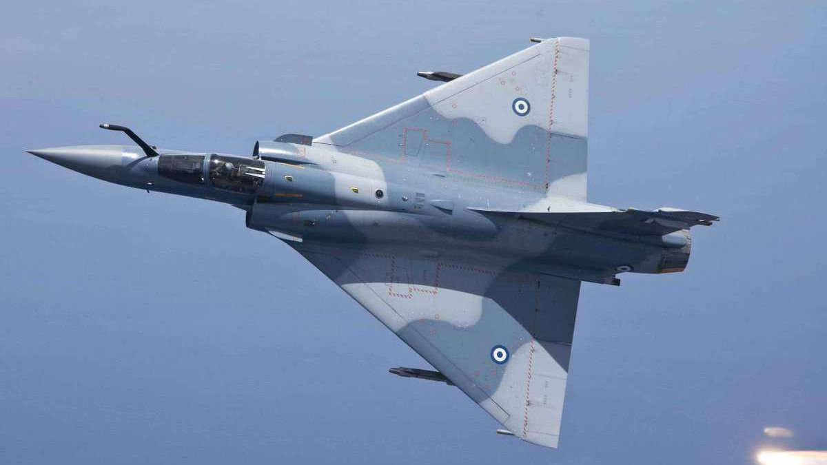 差点开火!希腊公布与土耳其F16空中激烈交锋视频:F16被牢牢锁定